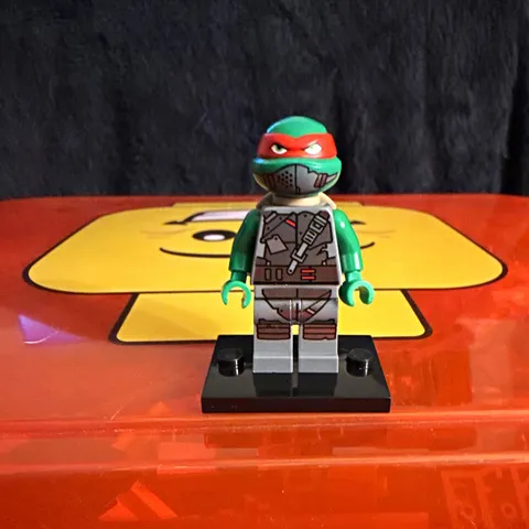 LEGO TMNT Raphael Minifigure