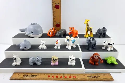 Lego Duplo Lot of 18 Farm Animal & Zoo Safari Figures