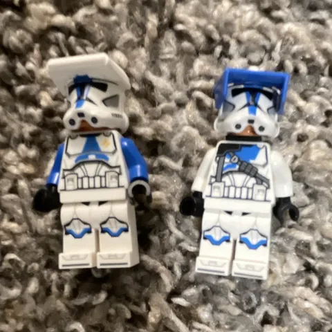 LEGO Star Wars Clone Trooper Minifigures Lot of 2 White & Blue Markings