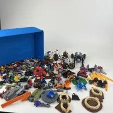 Bulk Lego 2 + Pounds Lot Assorted Bricks Building Blocks Parts Pieces Black Cape