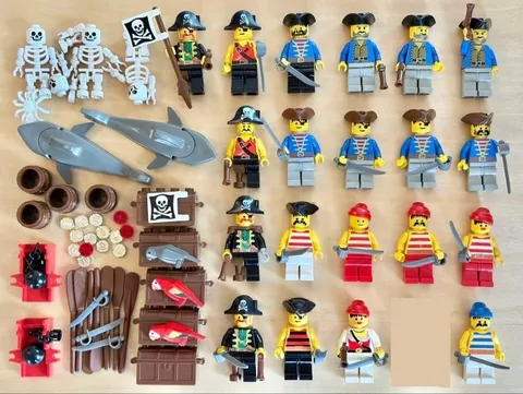LEGO Minifigure PIRATES Lot Set Bulk Sale