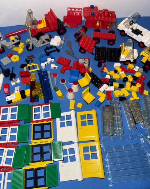 Vintage Lego Misc. Parts ~ Pieces ~ Manuals From 1979-1983