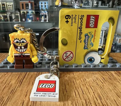 Rare Retired LEGO SpongeBob SquarePants Minifigure Keychain 853297 Key Chain