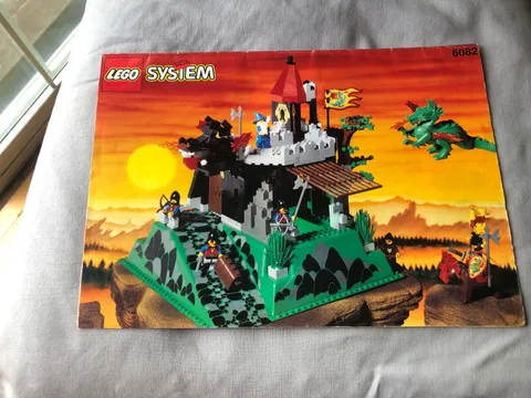 Lego 6082 instruction manual only in complete very good  condition