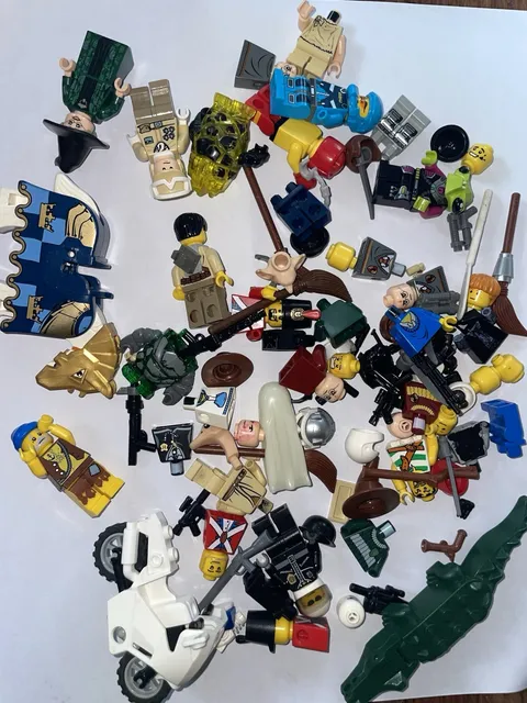 LEGO Minifig Mixed Lot with Minifigure Parts & Accessories - Varying Conditions
