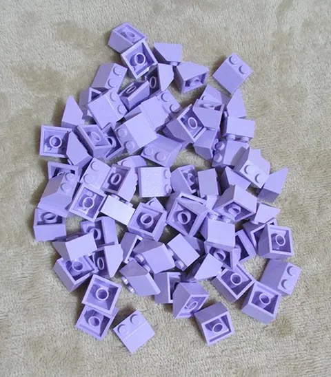 LEGO Slope 45 2x2 Lavender no. 3039 (Qty 75) *NEW*