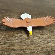 LEGO Eagle Bird Animal Figure 30367 Brown White Yellow Plastic