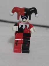 LEGO Batman 2006 Harley Quinn Minifigure Batman DC  bat026 New Never Assembled