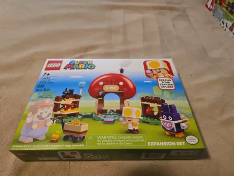 BRAND NEW LEGO Super Mario: Nabbit at Toad's Shop Expansion Set (71429)