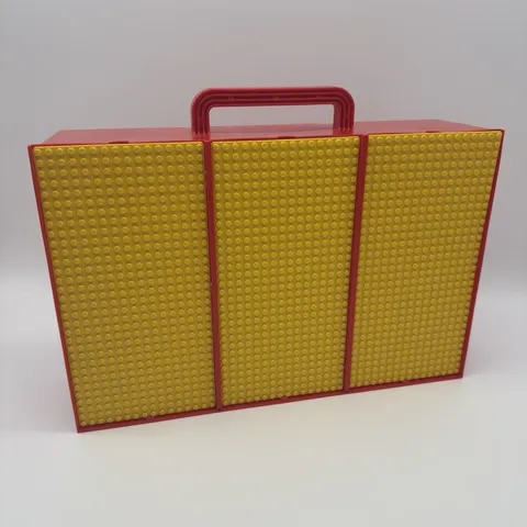 Vintage 1989 LEGO Storage Carry Case Red 3 (9) Compartment Yellow Baseplate Lids