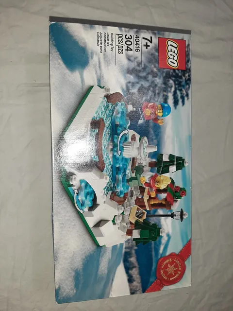 NEW Sealed Lego #40416 ICE SKATING RINK Limited Edition