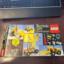 Vintage Lego 8040 Technics Pneumatic Set 1984