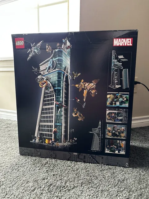 Avengers Tower LEGO *BOX & GUIDEBOOKS ONLY*