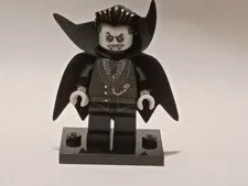 LEGO Minifigure Monster Fighters Lord Vampyre Vampire 10228