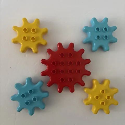 LEGO DUPLO TOOTH GEAR WHEEL RARE RETIRED Lot of 5