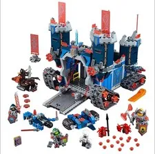LEGO NEXO KNIGHTS: The Fortrex (70317)