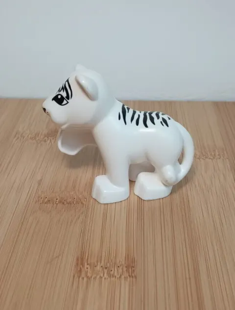 Lego Duplo BABY WHITE STRIPED TIGER SNOW CUB Animal Zoo Safari Circus