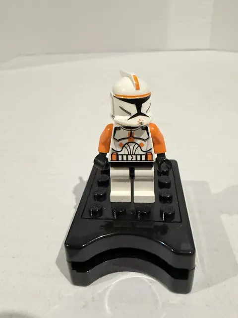 LEGO Star Wars Commander Cody Phase 1 Clone Trooper Minifigure SW034