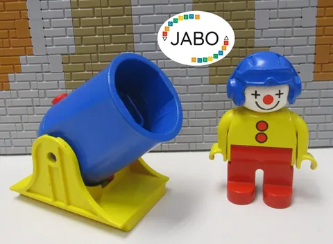 (J 10 ) LEGO Duplo Clown with Cannon Circus Circus
