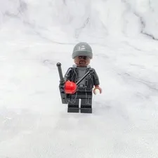 Lego Nick Fury Minifigure Marvel 76196