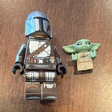 LEGO Star Wars Mandalorian Minifigure Lot - The Mandalorian (Din Djarin) & Grogu