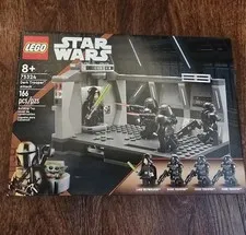 LEGO Star Wars: Dark Trooper Attack (75324) New CIB Complete In Box Sealed 