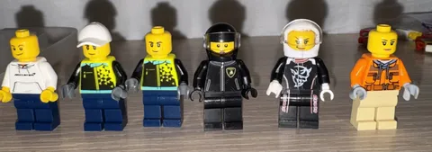 LEGO Minifigure Lot of Random Speed Champions 
