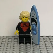 LEGO CMF Series 17 Pro Surfer Minifigure col286 Shark Surfboard Genuine Complete