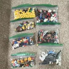 LEGO Minifigure Parts & Accessories Bulk with animals