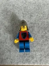 Lego Vintage Castle Knight Minifigure Grey Helmet cas108