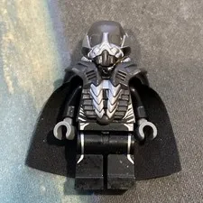 LEGO DC Universe Man of Steel - General Zod - Helmet, Cape -76003 / 76009
