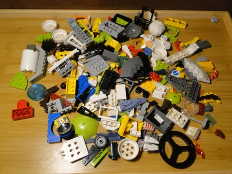 LEGO Specialty Parts Lot  Mixed Lot LE484