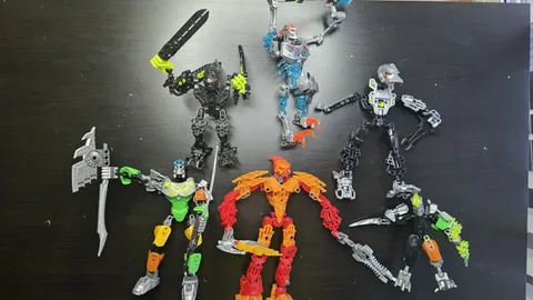 LEGO BIONICLE Bulk Lot Mixed Figure Parts / Pieces - Multicolor Plastic