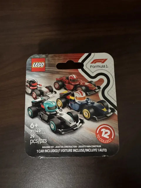 LEGO Formula F1 Race Car – Red Bull Mini Series (71049) Collectible Minifig NEW