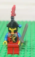 VTG Lego Dragon Knight Red Plume w/Sword Minifigure Soldier Custom