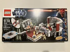 USED - Lego Palpatine's Arrest (9526) - COMPLETE SET W/MANUAL - GREAT CONDITION