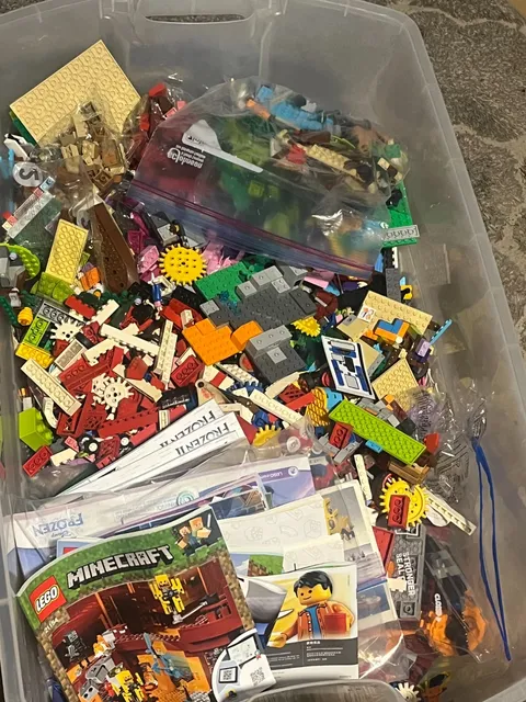 Genuine 🧱 Lego Bulk Lot of 4 Pounds of Random Assorted LEGO Bricks Plates MORE!
