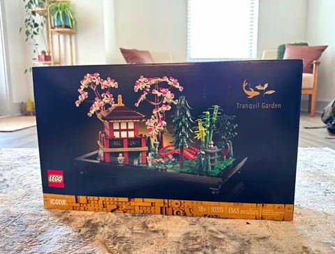 LEGO Icons Tranquil Garden 10315 Building Set 1363 pcs 18+ (2023)