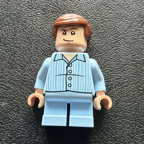 Lego Harry Potter Dudley Dursley in Pajamas Minifigure HP317 from set 76390