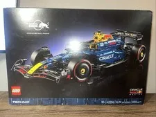 LEGO TECHNIC: Oracle Red Bull Racing RB20 F1 Car (42206) Factory Sealed