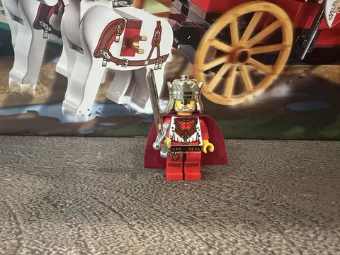 LEGO Kingdoms Joust Lion King Minifigure cas486 10223 T6