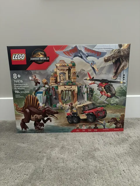 LEGO Jurassic World Spinosaurus & Quetzalcoatlus Air Mission Set 76976 SEALED