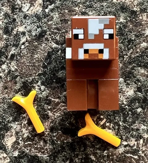 LEGO Minecraft Cow Animal Figure- look at all photos