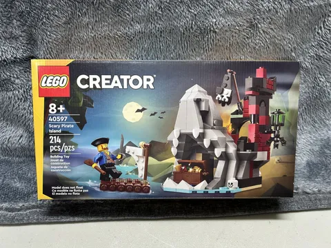 Lego Creator Scary Pirate Island 40597 Lego Set