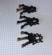 3 Bionicle Lego Foot pieces 53562pb02 Piraka Claw Black w/ Pearl Gold Talons