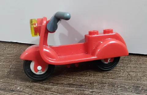 LEGO Red Scooter Motorcycle Vespa Moped w/ Gray Handlebars City Town Vehicle