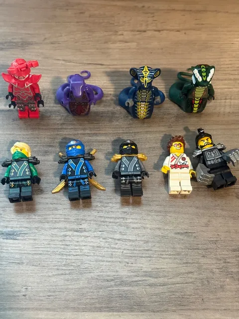 LEGO Ninjago Minifigure Lot - Final Battle Lloyd & Jay, Snakes, and more