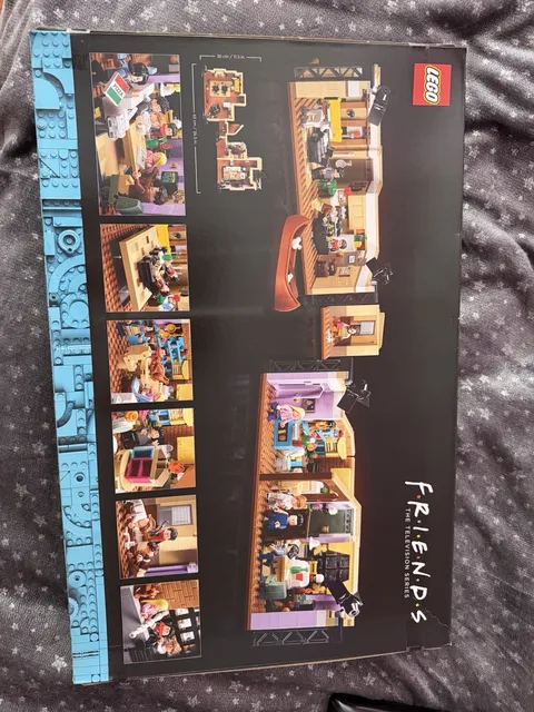 LEGO Icons: The Friends Apartments (10292)