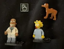 Lot Oc 2 Simpsons Lego Mini Figures Maggie & Dr Hibbert