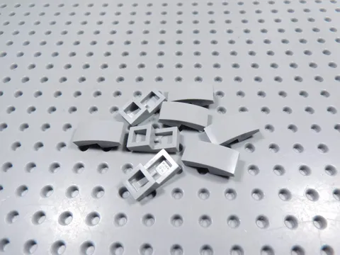 LEGO Lot of 8 Light Bluish Gray 2x1 Curved Slopes No Stud BC
